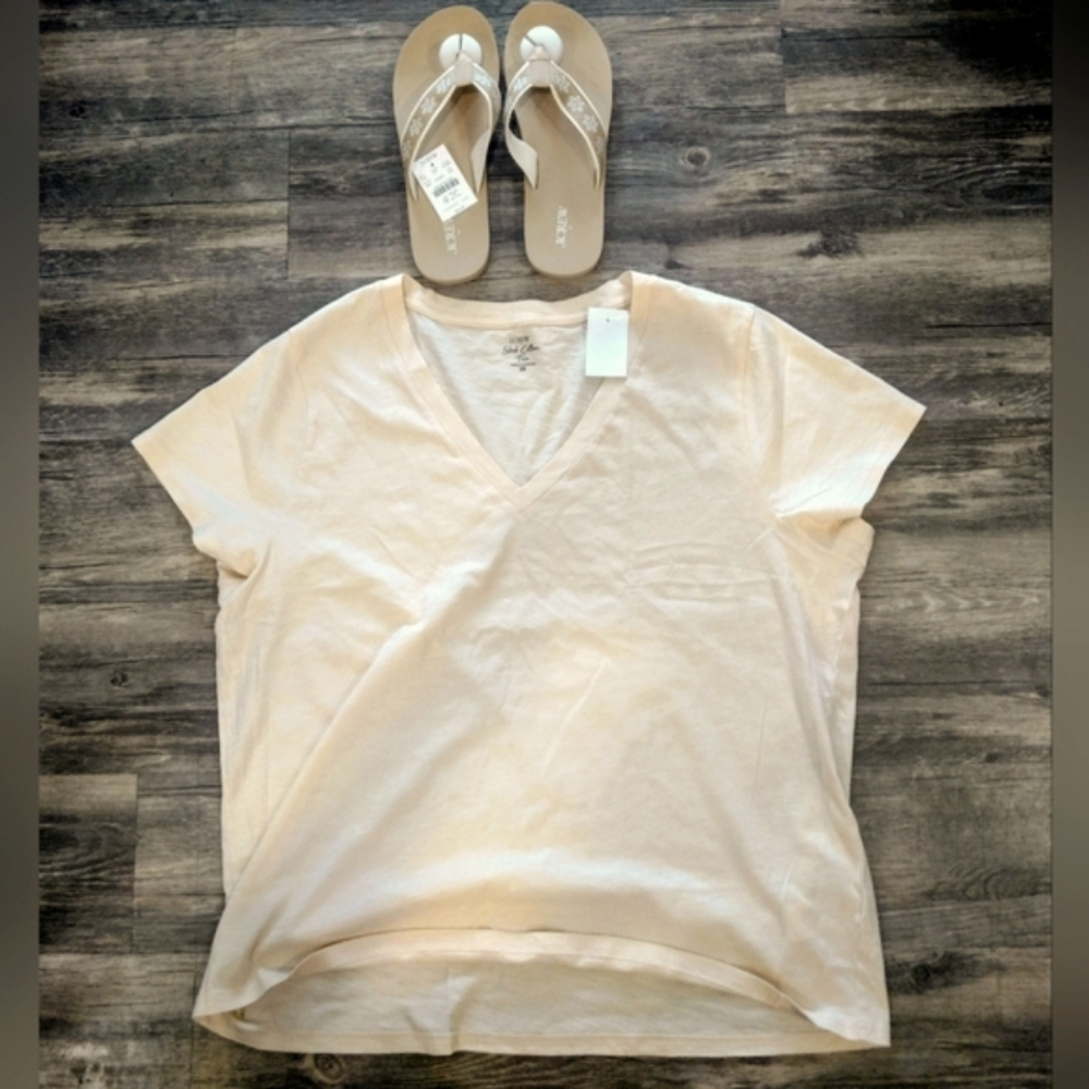 J.Crew T & Floral Flip Bundle - Picture 1 of 7